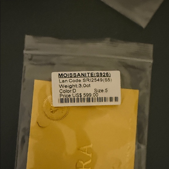 Mossinate 3 CT Silver Women's Ring, Size 5 - Picture 2 of 5